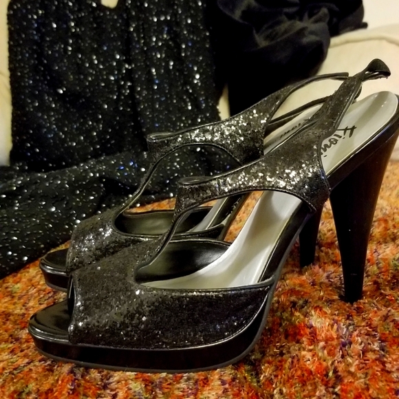 Womens size 9 Fioni Black Confetti heels - Picture 2 of 7